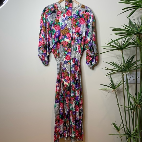Diane Freis Vintage 100% Silk Floral Polka Dot Belted Elastic Fit & Flare Dress - Picture 17 of 17